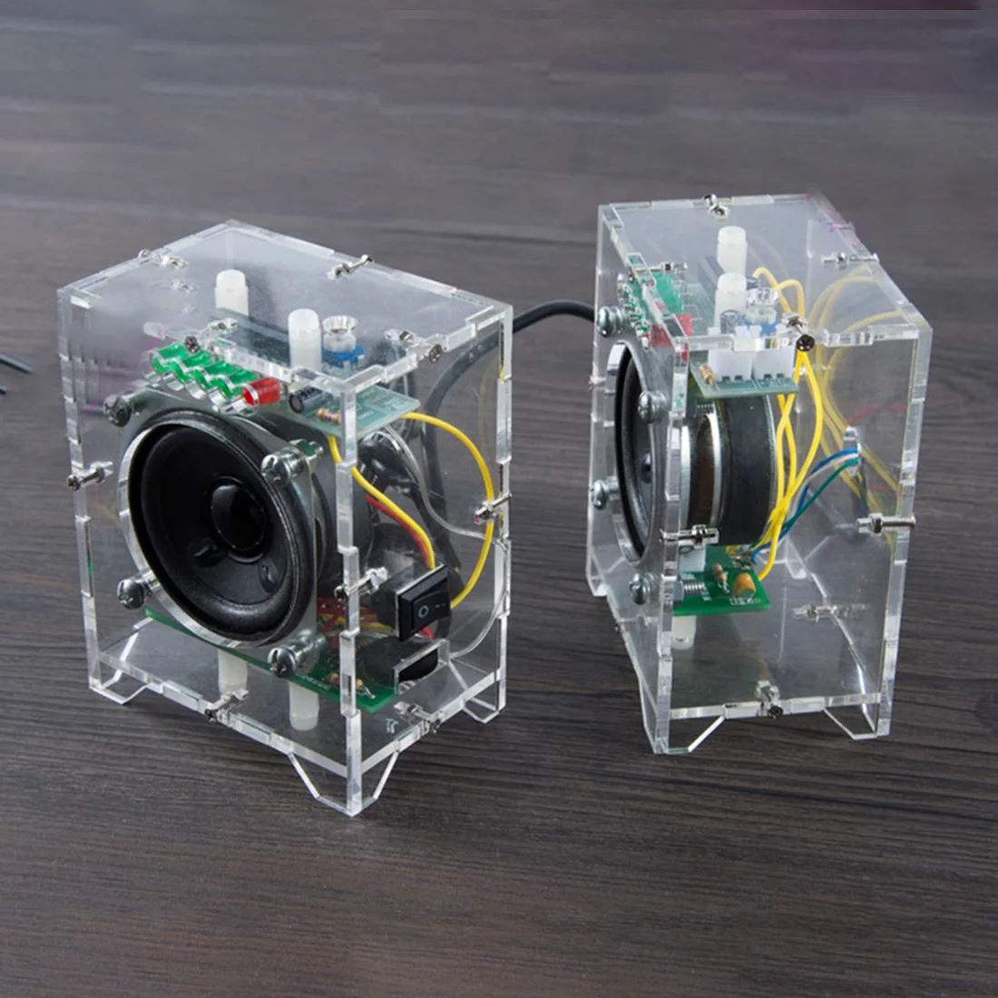 2 ks DIY Mini Reproduktor Auta MP3 Malých Reproduktorov Zosilňovač S LED Hudba Spektrum Kmeňových Hračky Pre Deti