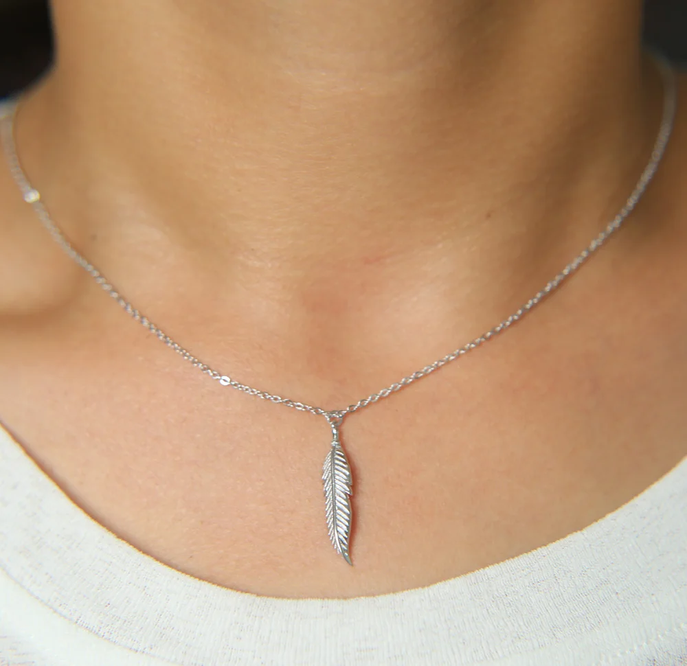25 mm prívesok dlho šplhať strieborné šperky 925 sterling silver girl ženy pierko náhrdelník s príveskom