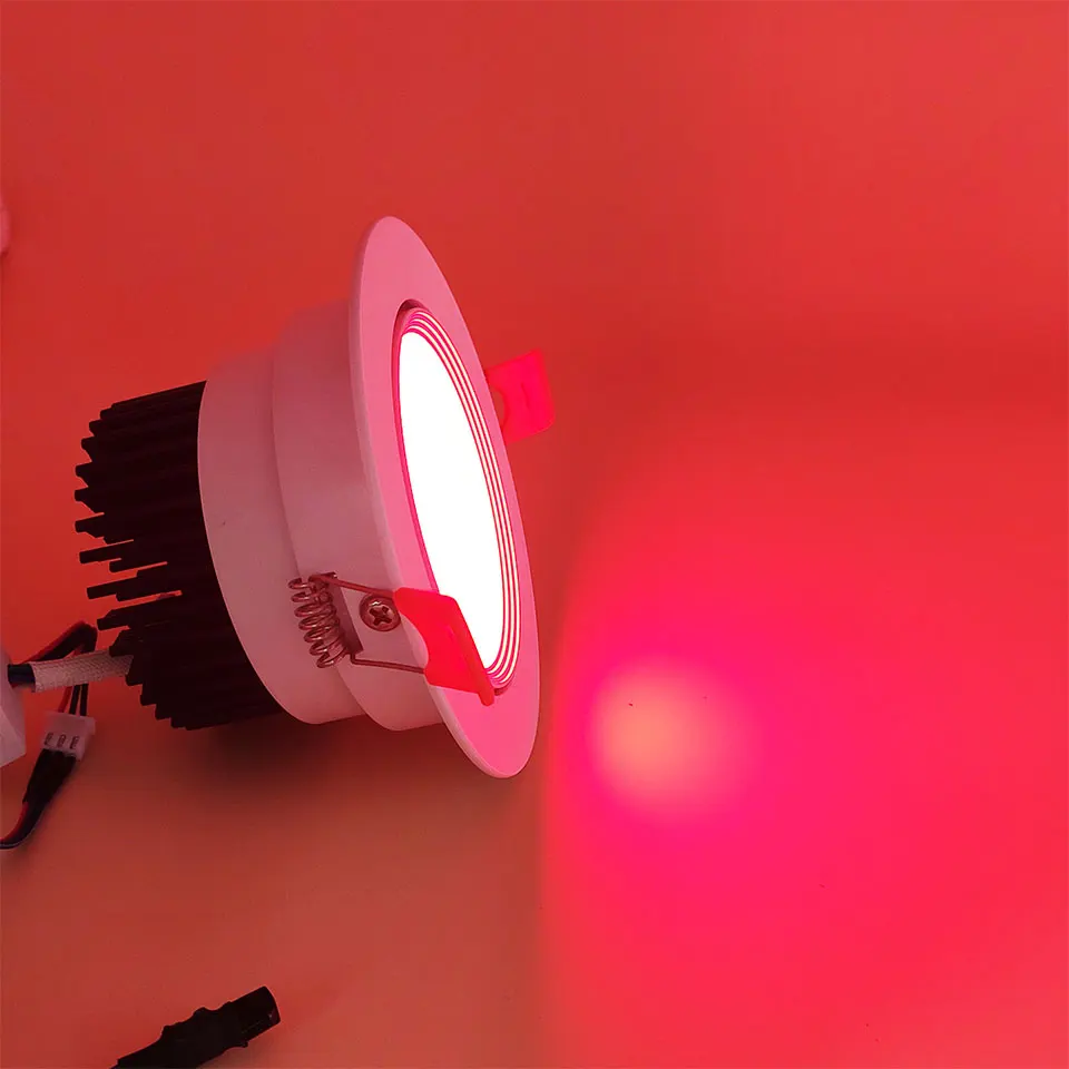 3W 6W 9W RGB LED Stropné Lampy Dole Svetlá Farba Premenlivé Zapustené Downlight S Diaľkovým AC85-265V Stmievateľné RGB Pozornosti