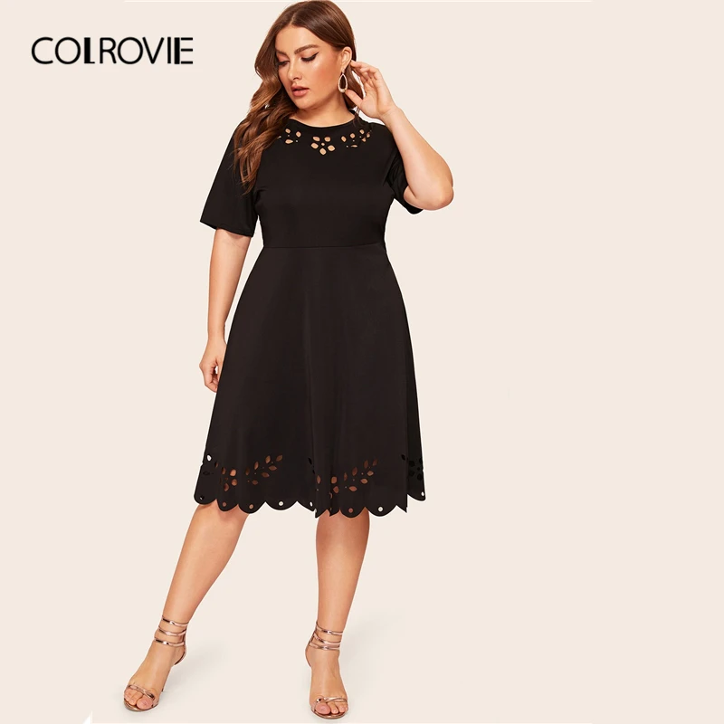COLROVIE Plus Veľkosť Solid Black Laser Cut Fit a Svetlice Elegantné Šaty Žien 2019 Lete Line Office Dámske Elegantné Šaty