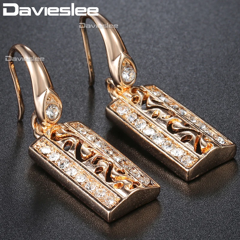 Davieslee Stud Náušnice Pre Ženy 585 Rose Gold Vyplnené Visiace Vystrihnúť Obdĺžnik Spevnené Jasné, CZ Dámske Náušnice Šperky DGE89