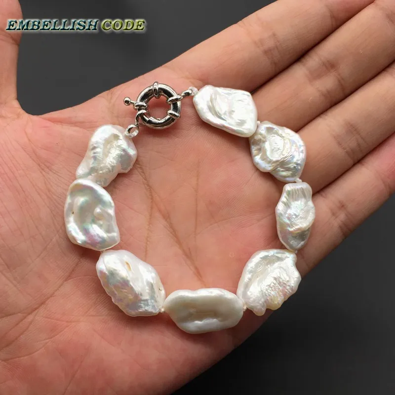 Dobrý Lesklé barokový keshi štýl perly náramok Bangles biela farba, plochý tvar bloku umelo Pestované perly darček pre dievča