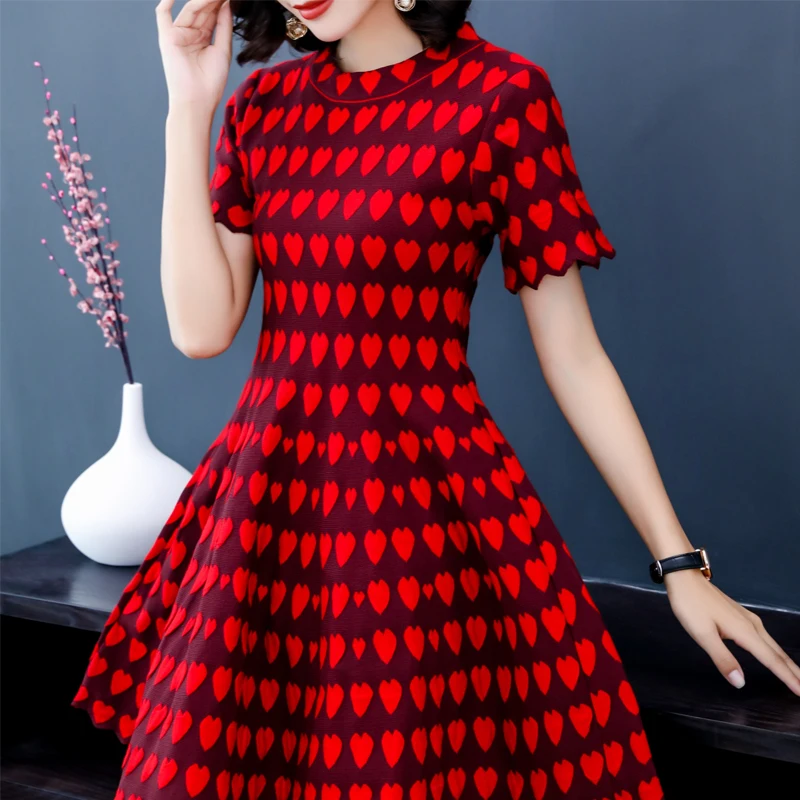 Európska módny dizajn milujú ženy móde šaty knitwear červený pletený pás veľmi horké roztomilý dievča oblečenie na jeseň vestido PREDAJ