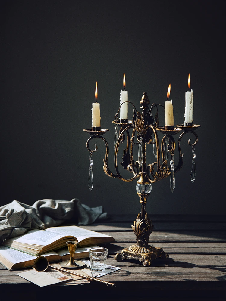 Európsky štýl sviečkový dekorácie vintage staré kovaného železa svietnik