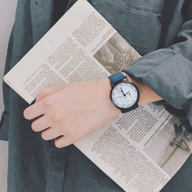 Geometrické funkcia creative ženy módne hodinky s jedinečným dizajnom vintage kožené quartz hodiny bežné retro hodinky dary