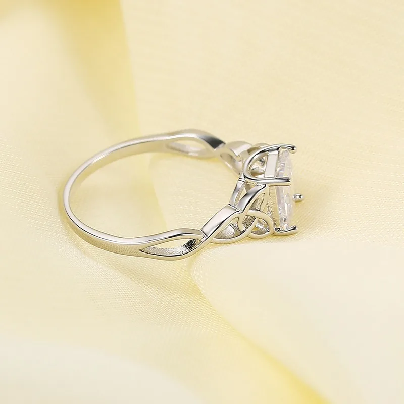 Klasické 925 Sterling Silver Farba Krúžok 4 Pazúry AAA Zirkón Kameň Diamantový Prsteň pre Ženy Zapojenie snubný Prsteň Jemné Šperky
