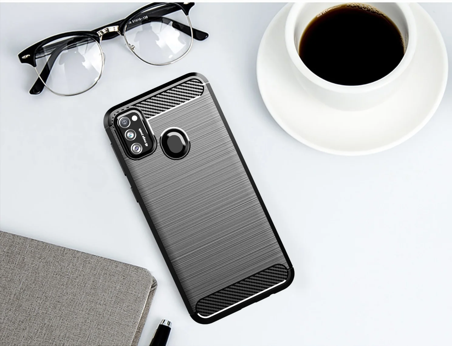 Kryt pre Samsung Galaxy M21, čierna farba, uhlíkový série z caseport