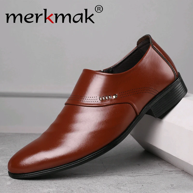 Merkmak 2019 nových obchodných mužov Oxfords topánky súbor nohy Šaty Topánky Muž Office Svadobné poukázal pánske kožené topánky