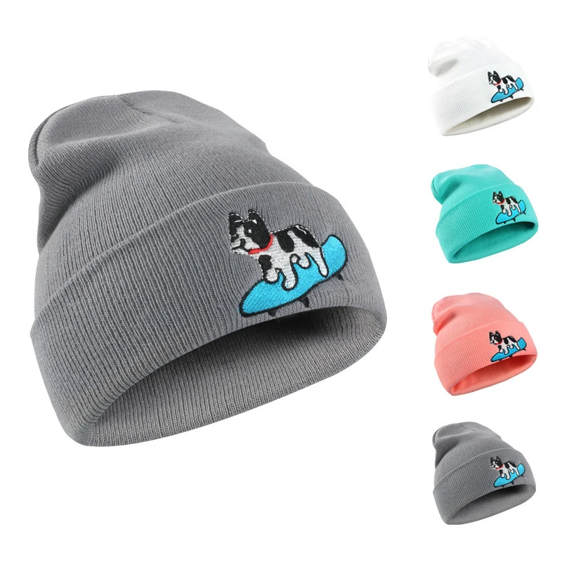MingJieBiHuo nové módne Jesenné a zimné tvorivé hip hop vlna klobúk Pes na skateboarde výšivky teplé wild pletený hat