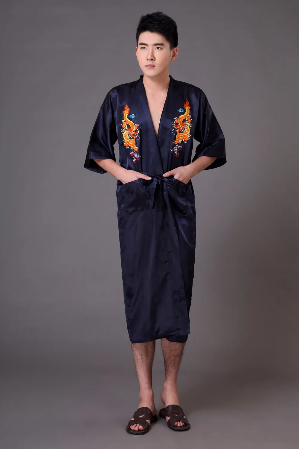 Novinka Reverzibilné Mužov Kimono Župan Šaty Čínsky Štýl Satin Vaňa Župan Výšivky Dragon Sleepwear S M L XL XXL XXXL MP076