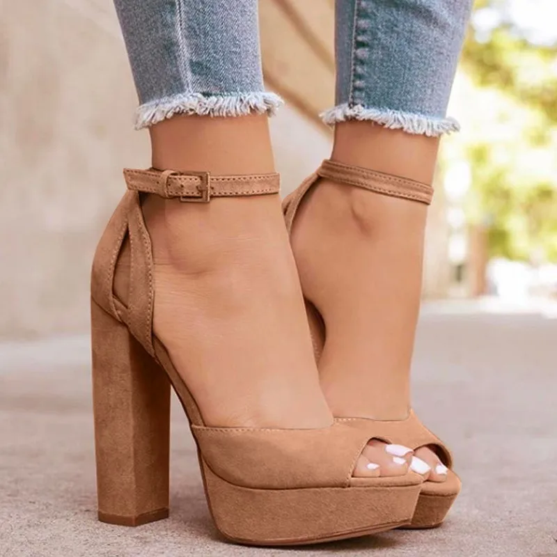 Nová platforma topánky ženy čierne vysoké podpätky strany čerpadlá dámy letné sexy otvorené prst blok päty sandále veľká veľkosť zapatos mujer