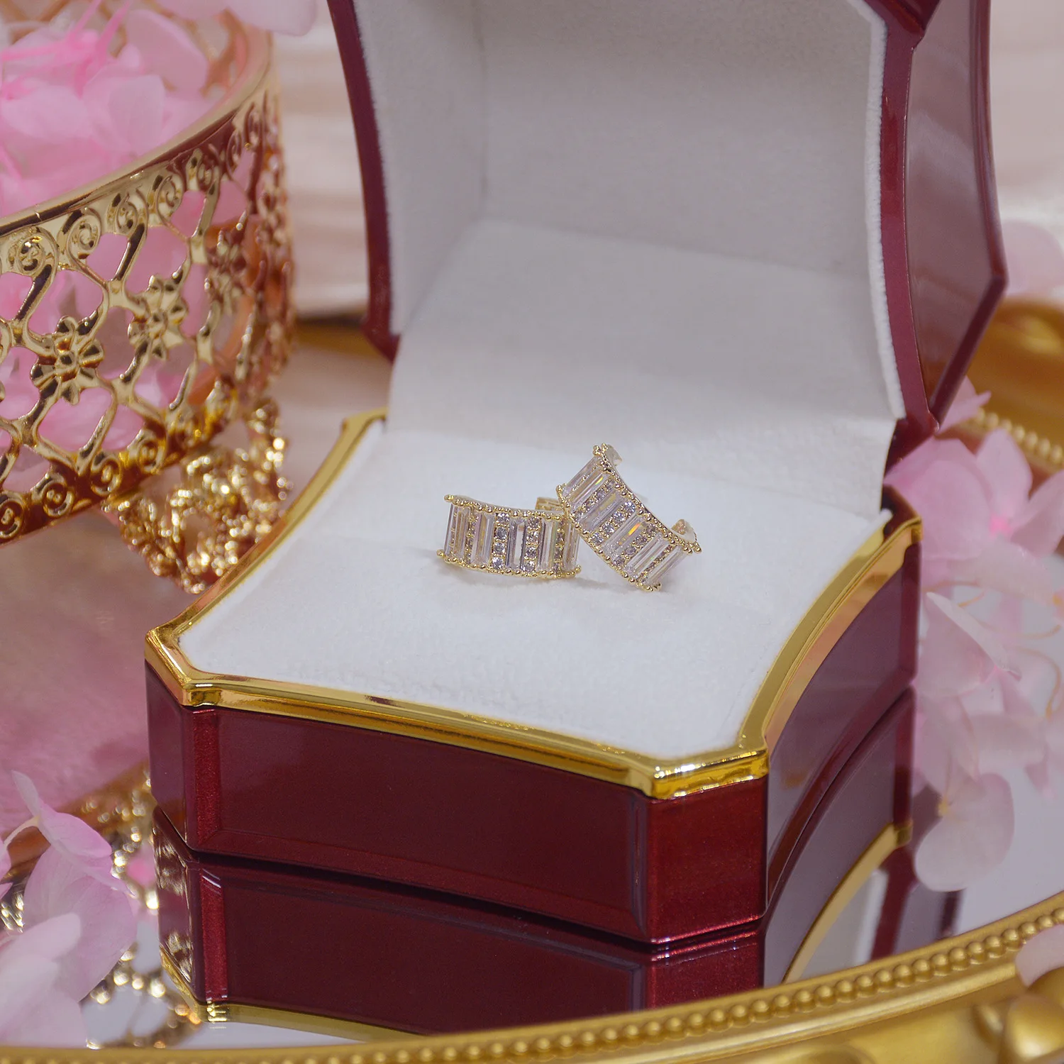 Nové Módne Šperky v Tvare C Micro-Intarzované Zirkón Nádherné 14K Skutočné Zlato Jednoduché Stud Náušnice pre Ženu, Prázdninový Denný Náušnice