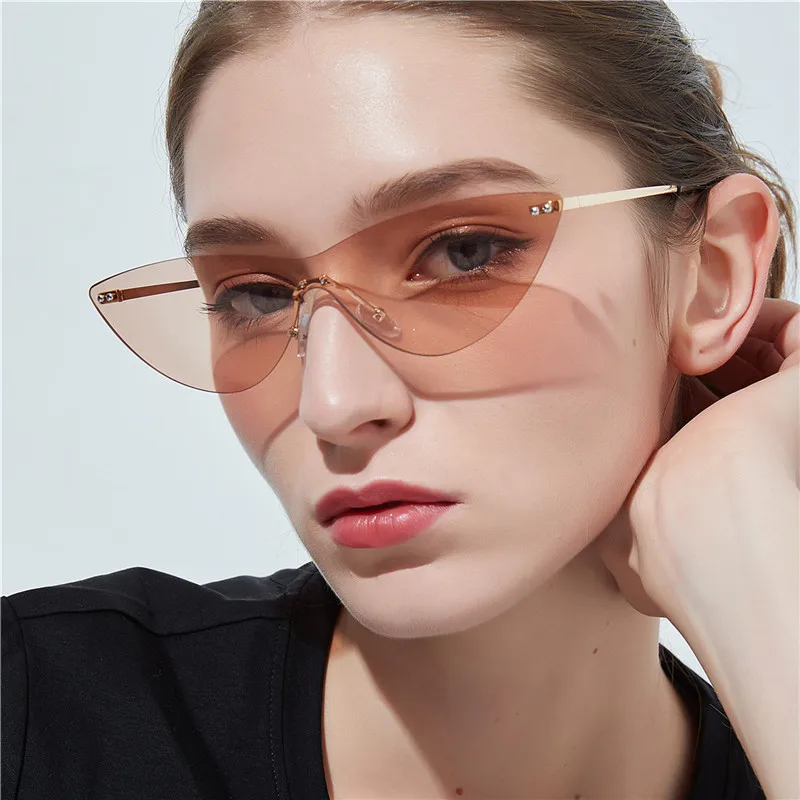 Nový Vintage bez obrúčok Cat Eye Siamské slnečné Okuliare Ženy Retro Transparentná Ružová Zrkadlo Okuliare Pre Ženy oculos de sol UV400