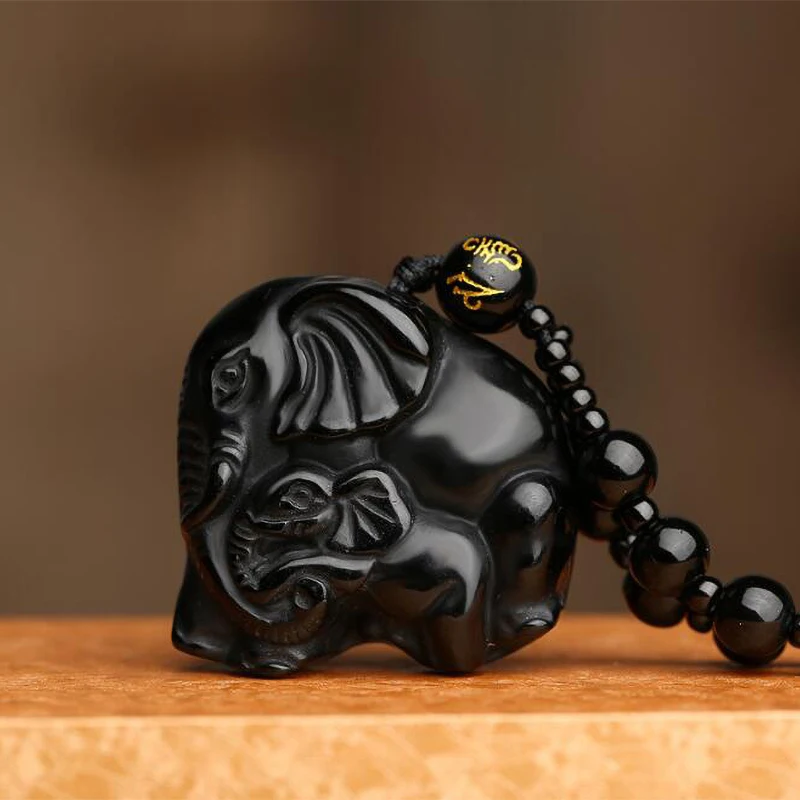 Prírodné Obsidian Ručne vyrezávané Náhrdelník Prívesok pre Mužov a Ženy Cute Elephant Šťastie Prívesok Perličiek Náhrdelník Šperky, Darčeky Amulet