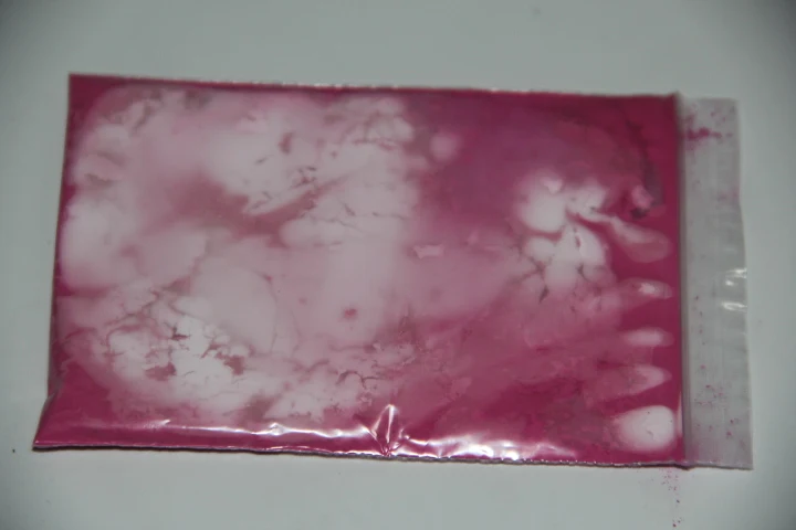 Thermochromic Pigment Prášok Peach Pink White/Clear Prechod na 33 egrees Celzia Teplej Citlivé Pigment