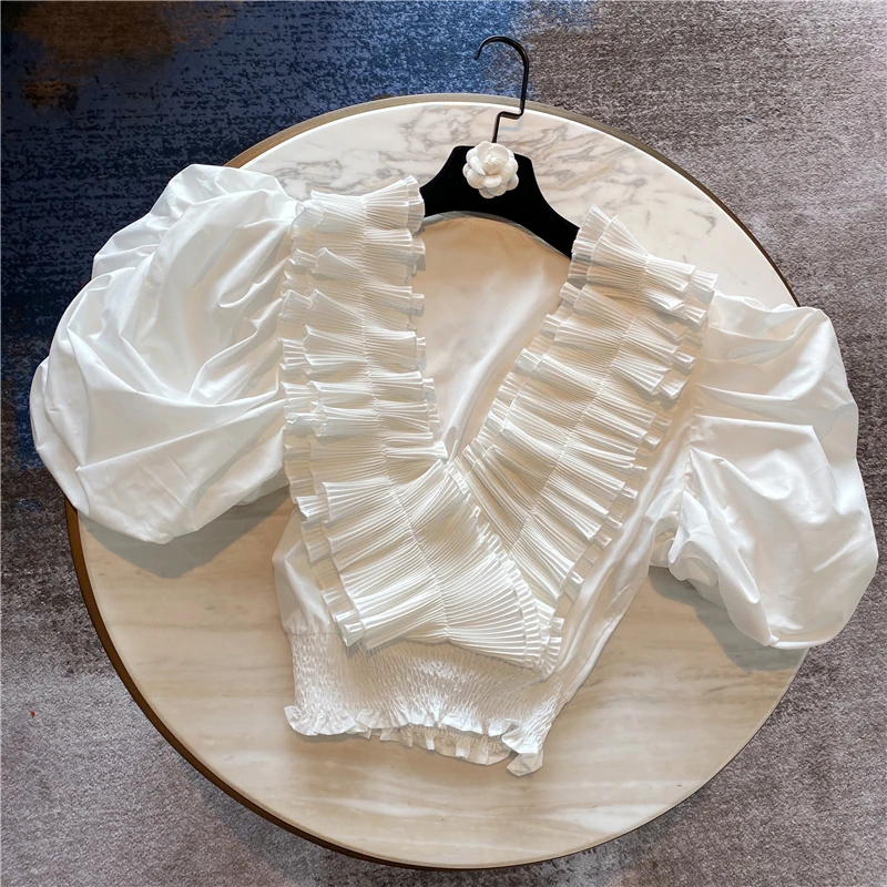 TWOTWINSTYLE Elegantné Voľné Ženy Tričko V Krku Lístkového Krátke Tunika Patchwork Volánikmi Blúzka Pre Femlae Oblečenie 2020 Jarná Móda