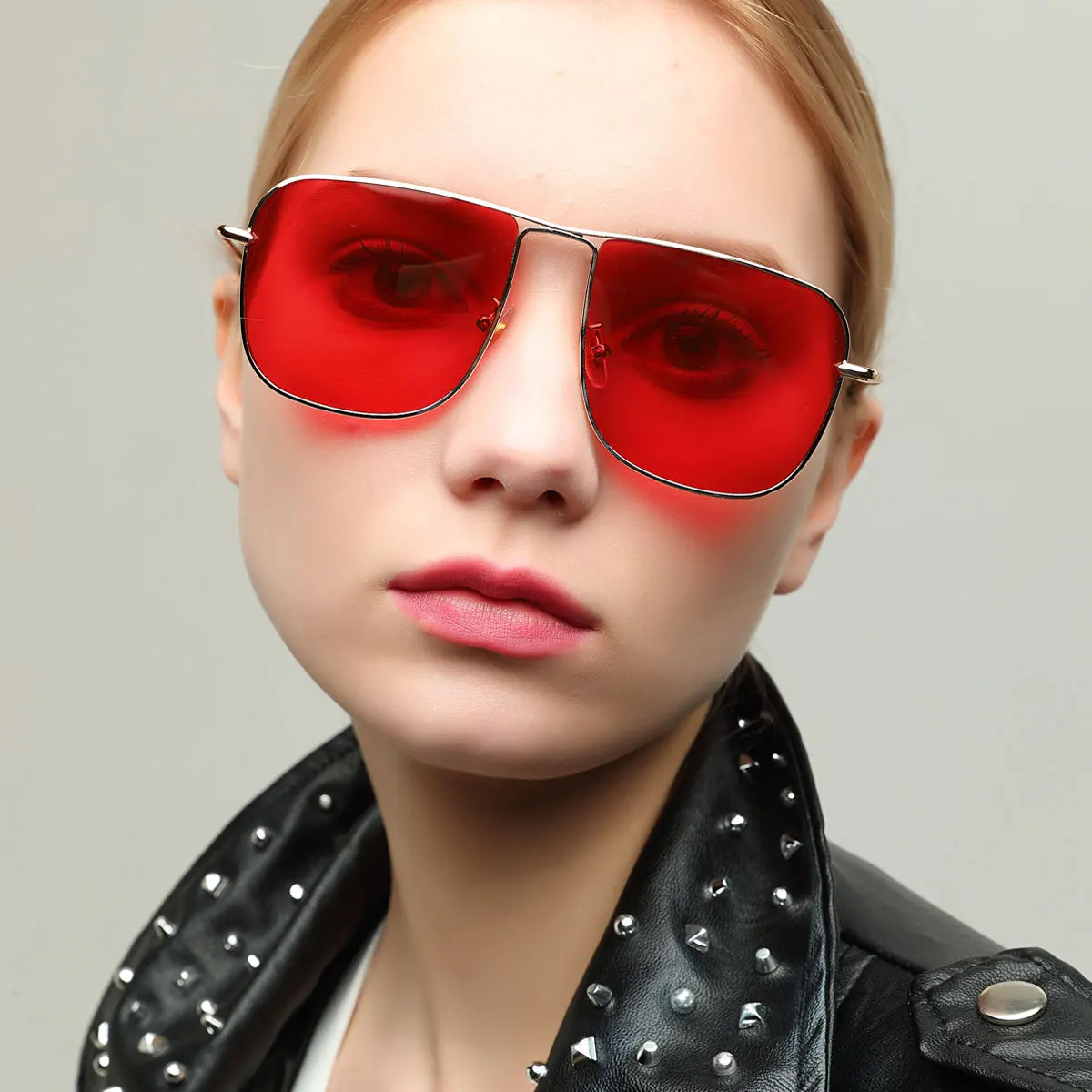 UVLAIK Retro Nadrozmerné Okuliare Ženy, Luxusné Značky Kovové Slnečné Okuliare Dámy Vintage Veľké Slnečné okuliare, Rám Červená Čierna Ružová Farba