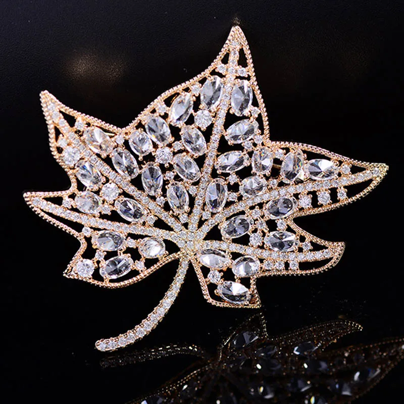 Zlxgirl Classic Gold broskyňa leafs Brošňa pre ženské Svadobné svadobné šperky Dubaj šatku kolíky šperky Micro Spevnené Populárne Darčeky