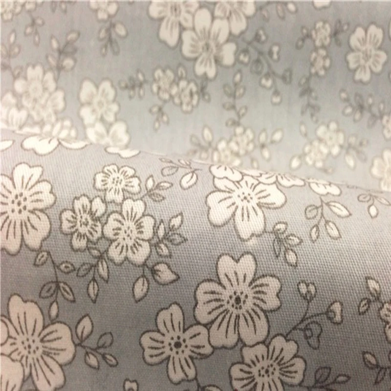Úžasné Sivá Biela Sakura cherry blossom kvetov Vytlačené Na Bavlnená Tkanina na posteľnú bielizeň satén handričkou DIY šitie