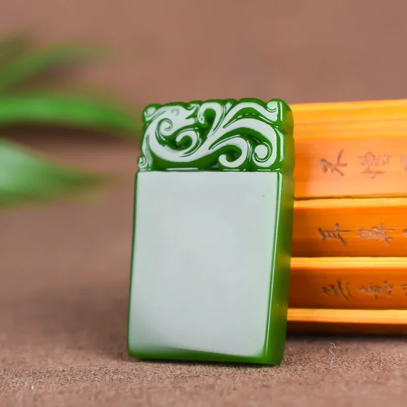 Čínske Prírodné Green Jade Pixiu Bezpečnosti Náhrdelník Prívesok, Ručne Vyrezávané Módne Pôvab Šperkov Amulet pre Mužov, Ženy Šťastie Dary