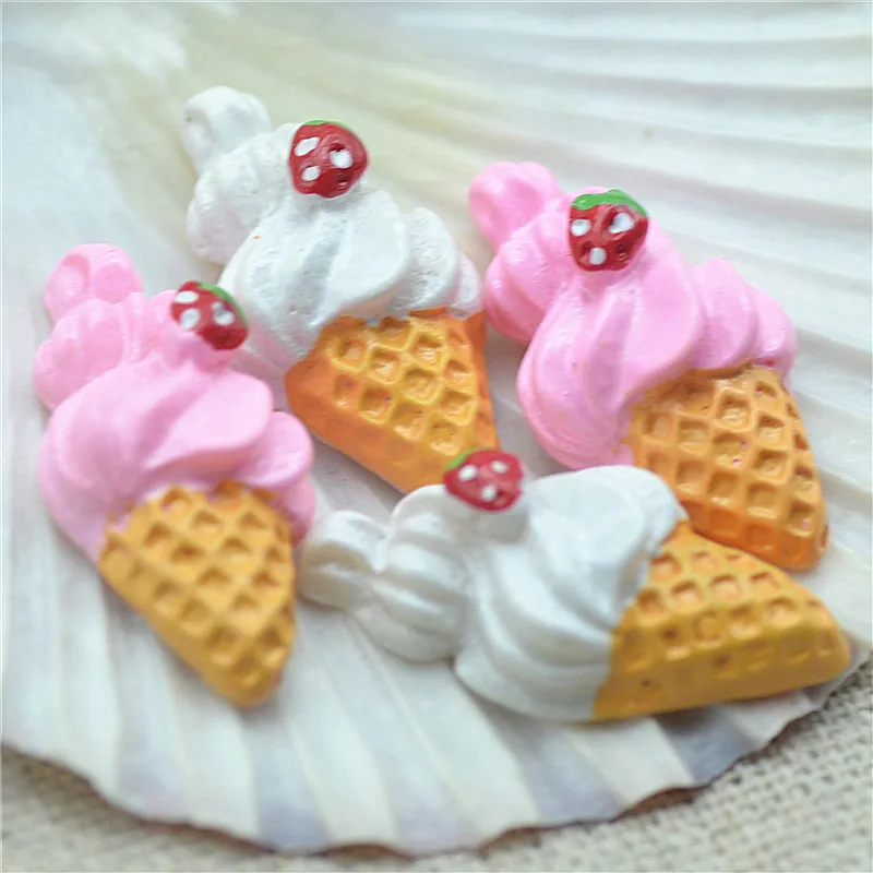 živica strawberry ice cream cone ploché späť cabochon remesiel pre dekorácie 50pcs/veľa R1041