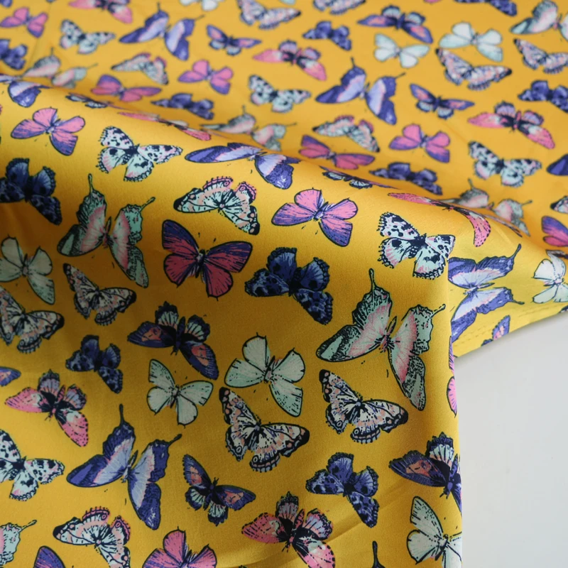 100 cm*150 cm Mäkké Krepové Satin Charmeuse Materiál Tkanina Butterfly Design