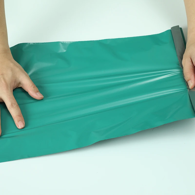 (100 Ks/lot) Tyrkysová Zelená Farba Express EnvelopePacking Taška Oblečenie Vody Dôkaz Balení Taška samozatváracia Kuriér Taška