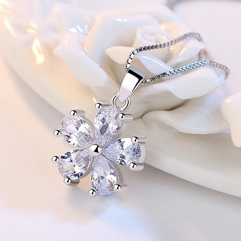 925 sterling silver nových prírastkov módne lesklé crystal kvet dámy'pendant náhrdelníky ženy krátke okno reťaze darček
