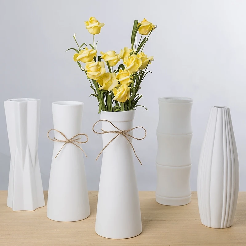 Biele Keramické váze Umelé kvety, vázy Remesiel Dekor geometrie váza rregular Kvetinové Vázy Darček svadobné domáce Dekorácie