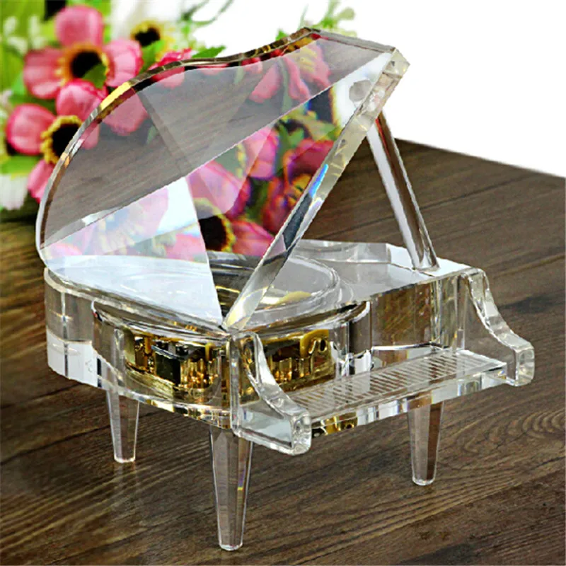 Crystal Remesiel Ozdoby Crystal Piano Music Box Valentína Vianočný Darček Svadobné Dekorácie Tvorivé Crystal Music Box