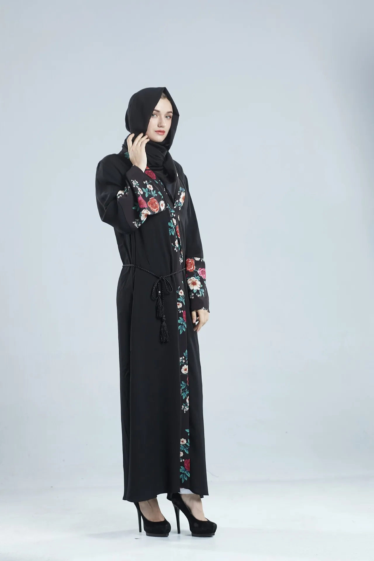 Dubaj Moslimských Maxi Šaty Žien Abaya Kimono Tlač na Kvetinový Dlhé Šaty, Krajky-up Jubah Kaftane Hidžáb Šaty Islamské Oblečenie Nové