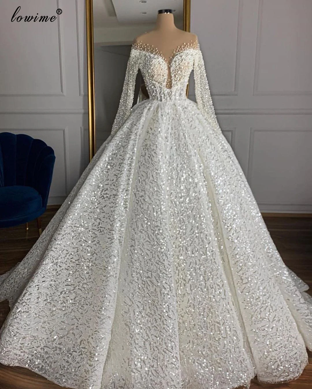 Luxusné Princezná Perly Svadobné Šaty 2020-Line Dlhé Rukávy Svadobné Šaty Lesklé Vestido De Noiva Flitrami Župan De Mariee
