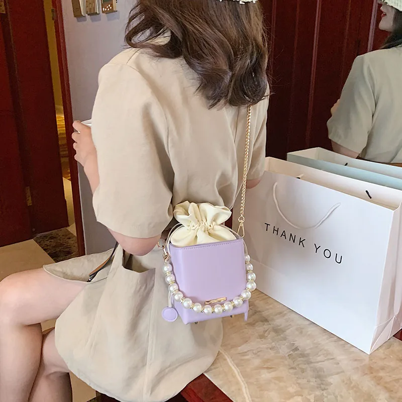 Módne Fialové Pearl Reťazca Taška cez Rameno Vedro Vrece luxusné kabelky ženy tašky dizajnér sac hlavný crossbody tašky pre ženy