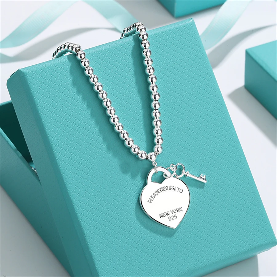 Nový náhrdelník šperky Originálne 1:1 S925 rýdzeho striebra v tvare Srdca kľúčový prívesok pre ženy Sveter reťazca módne darček k narodeninám