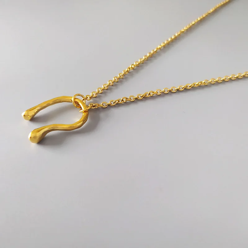 Nový náhrdelník ženy jednoduchý studený vietor šperky nika dizajn U náhrdelník študentov
