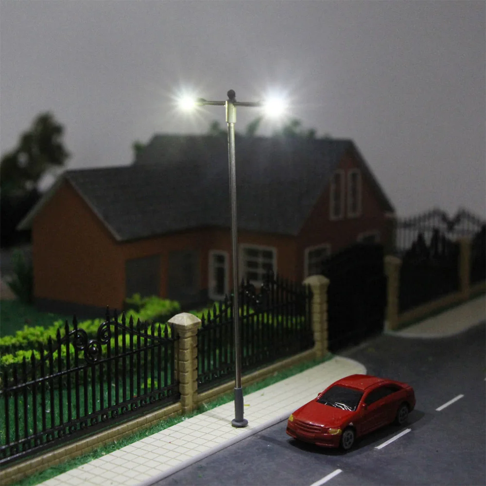 Obojstrannú Oceľové Rúrky Lampa 20 Model Hračky 3V Rozsahu Budovy Nádvorie Pouličné Lampy Scény, Takže Vlak Farba Osvetlenia