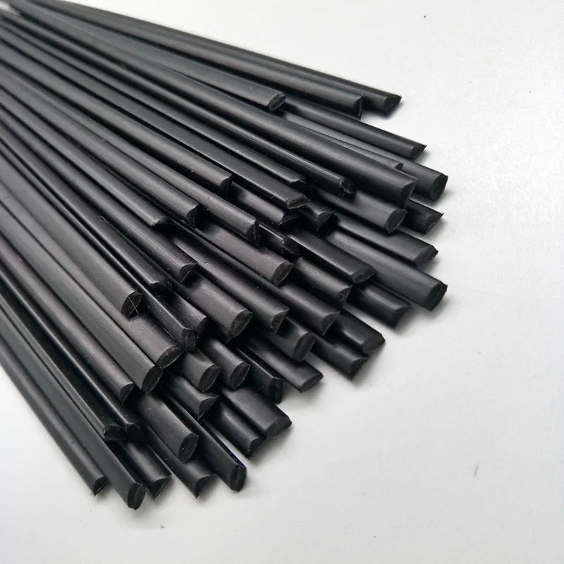 PP zváranie Plastov prúty (3 mm) čierna, balenie 40 ks /trojuholníkový tvar/zváranie dodávky