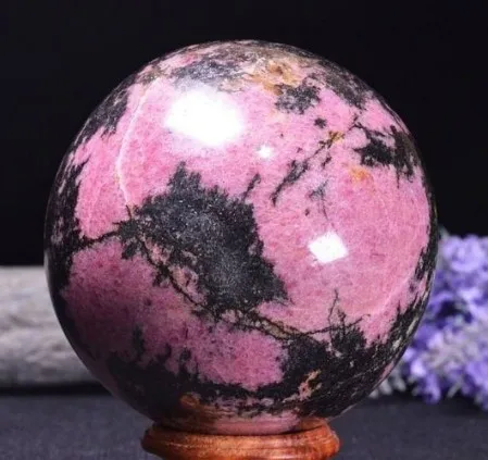 Prírodné Veľké Ružové A Čierne Rhodonite Crystal Sphere/Ružová Rhodonite Kameň