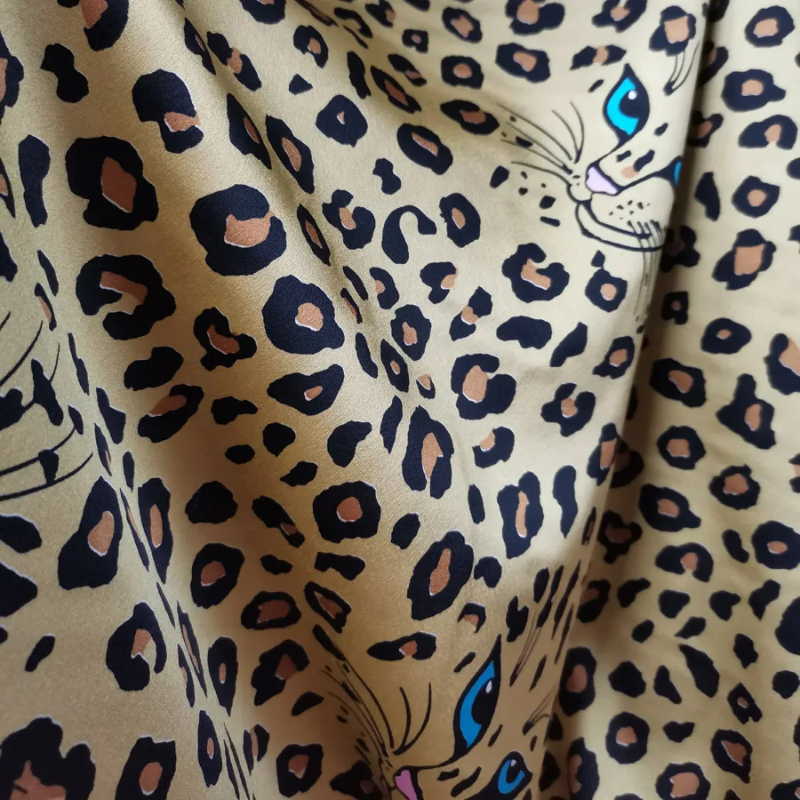 Tiger Satin Krepové Lesklý Nové Módne Leopard Textílie Pre Šaty Šaty Pyžamo Materiál Charmeuse DIY Tkaniva Páse s nástrojmi Textílie