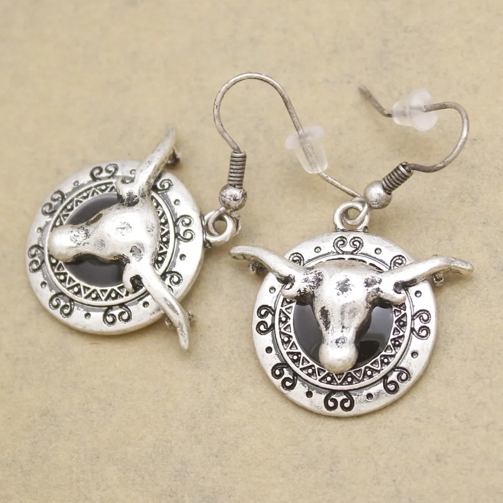 Vintage Drop Visieť Náušnice Západnej Longhorn Vola Buffalo Bull Horn Leptané Prejdite Cowgirl Ženy Oorbellen Orecchini Šperky