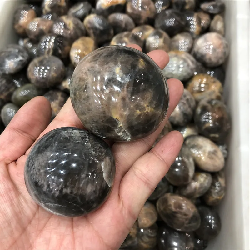 0,5 kg Veľkoobchod Kvalitných Prírodných Black Moonstone Palm Kameň Rozhádzané Kamene krištáľ liečenie Reiki
