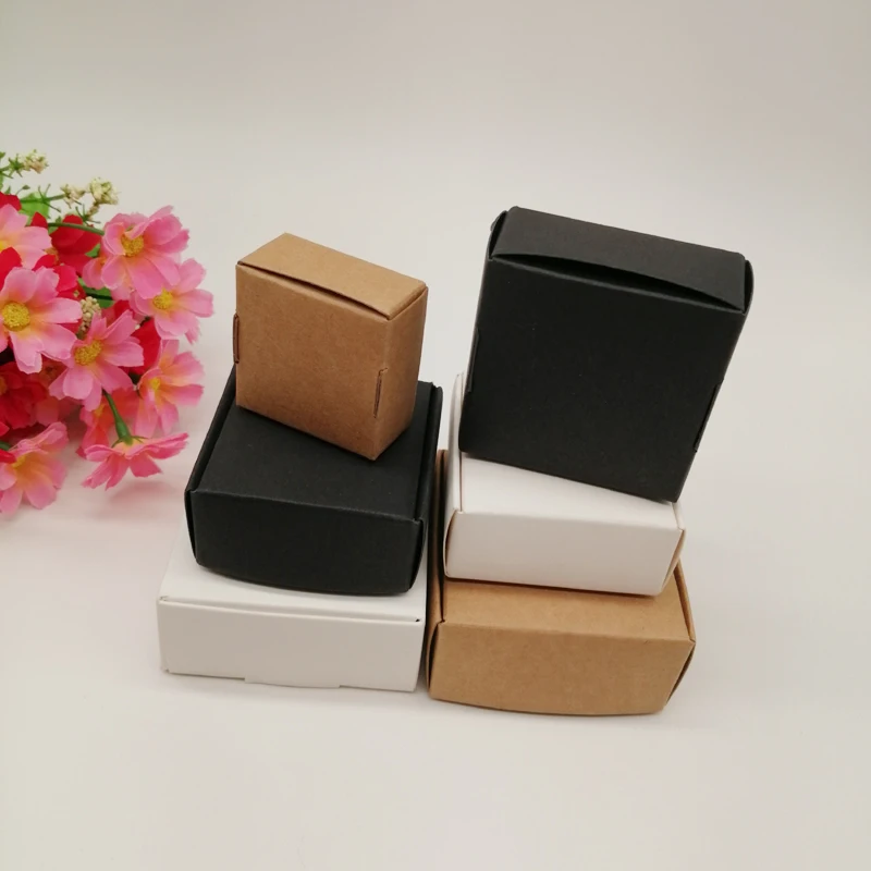 100ks Black/White/Kraft Papier Box na Darčeky Box Jewlery Displej Skladovanie Hodinky, Náušnice Balenie Box Svadobnú Tortu Papierovej Darčekovej krabičke