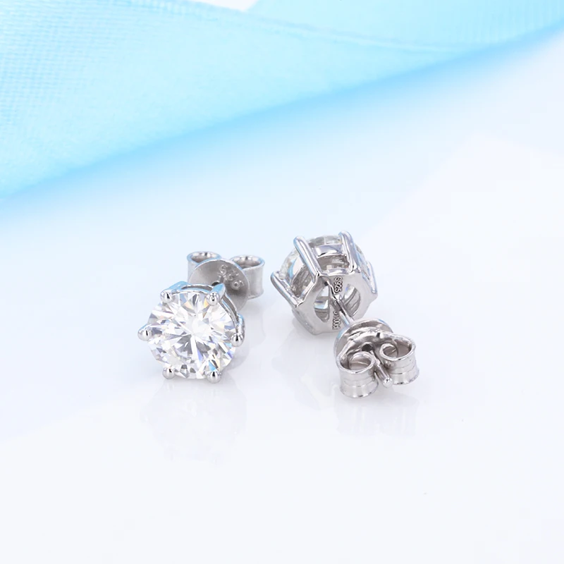 925 Silver Klasické šesť pazúry 0.5 carat 1ct Kolo Skvelý Strih Moissanites Diamond Stud Náušnice Šperky pre Ženy