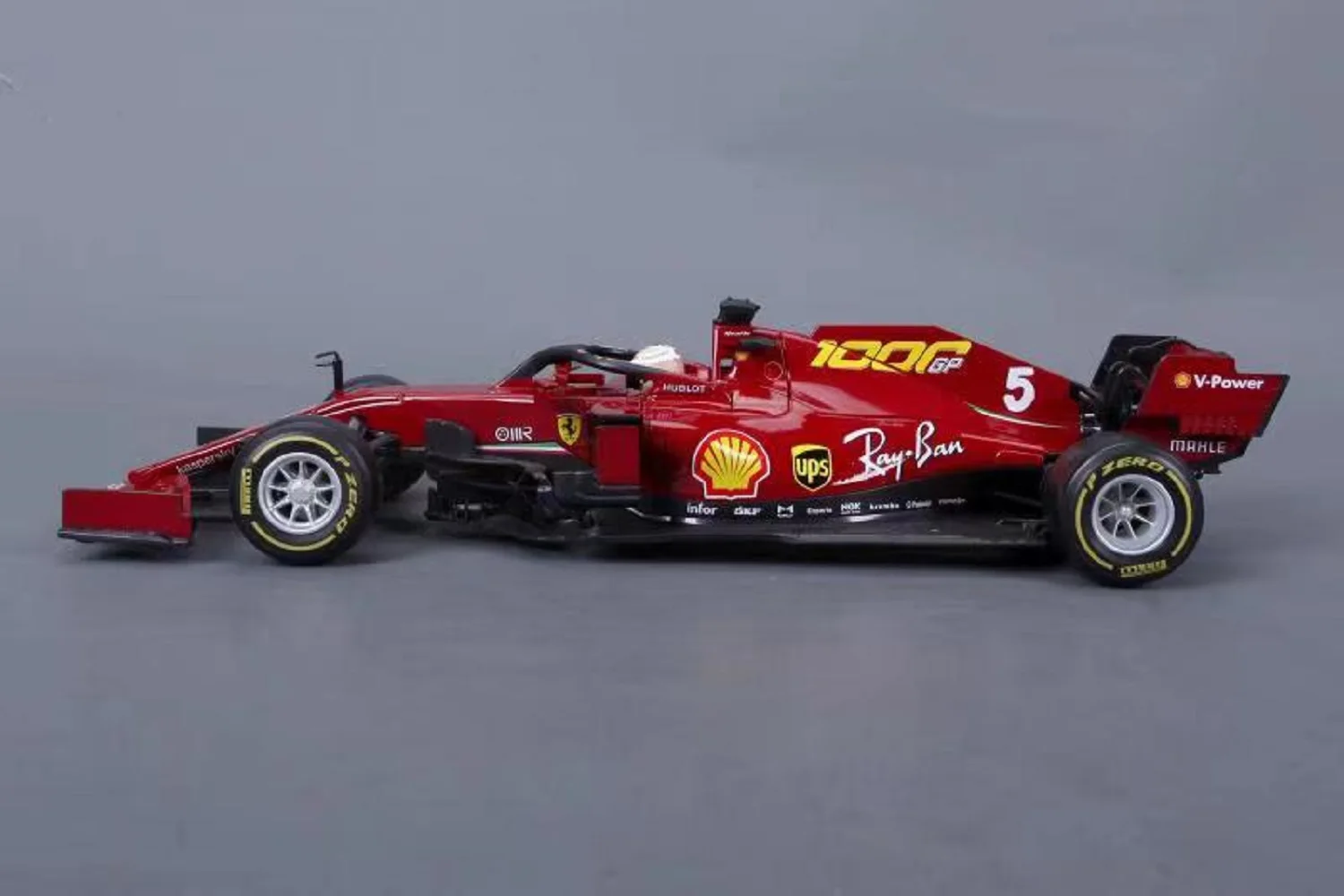 Bburago 1:18 F1 2020 Ferrari SF1000 #5 Sebastian Vettel #16 Charles Leclerc Diecast Model Auta, Nové v Krabici