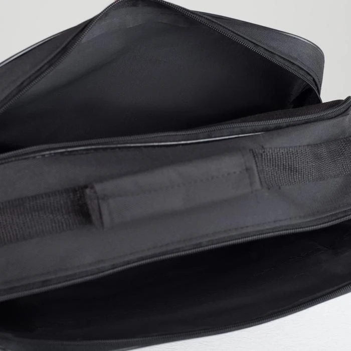 Business taška, oddiel na zips, vonkajšie vrecko na zips, dlhý pás, farba čierna