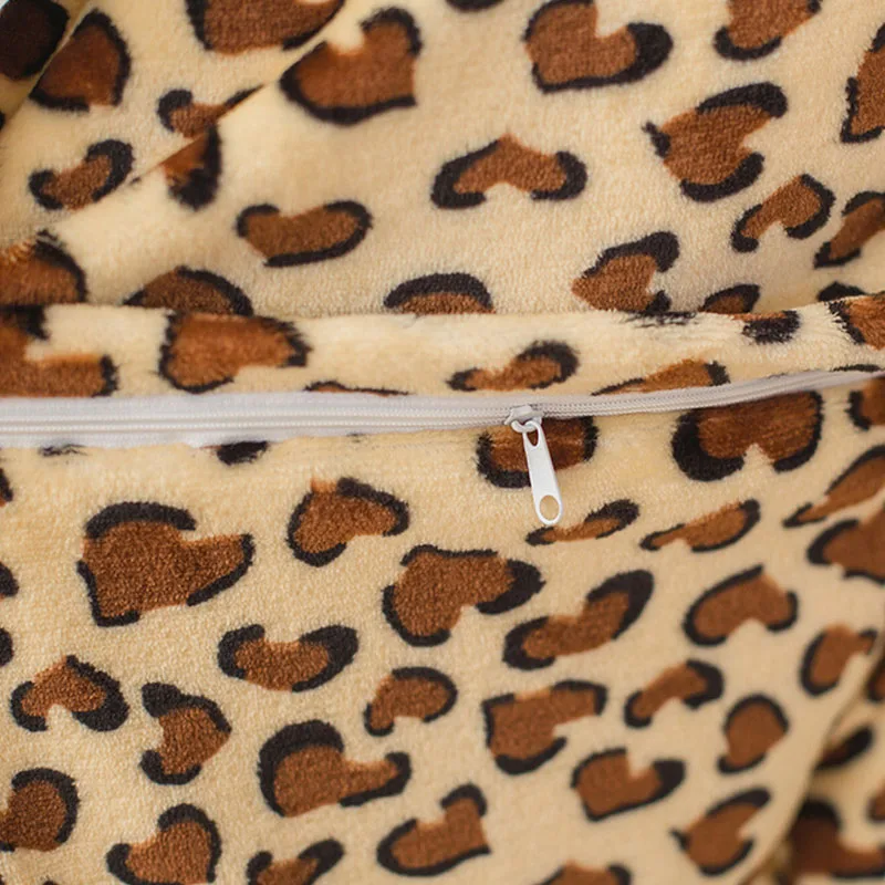 Leopard Kigurumis Hnedé Panther Onesie Ženy Dospelých Dievča Pajama Cartoon Zvierat Sranda, Karneval, Party Vyhovovali Zimné Mäkké Sleepwear