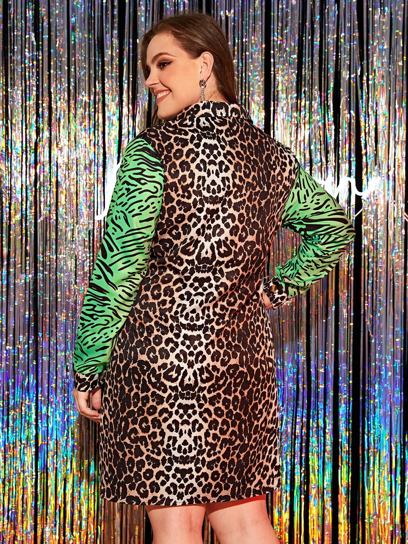 Leopard Tlač Ženy Plus Veľkosť Mini Šaty 2021 Jar Najnovšie Zase dole Golier Single-breasted Sexy nočný klub Party Šaty
