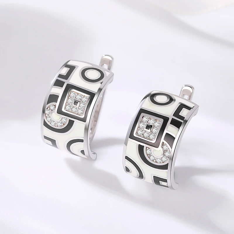 NOVÝ Čierny a biely smalt Náušnice pre ženy 925 Sterling Silver Módne Klip Náušnice 2020 luxusné Strany Šperky Smalt