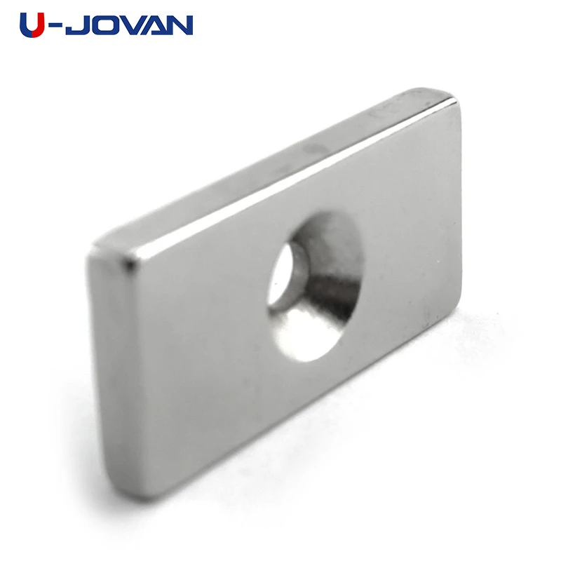 U-JOVAN 2 ks Blok Zápustnými Magnety 40 x 20 x 5 mm Otvor 5mm Super Silné Vzácnych Zemín Neodýmu Magnet Krúžok