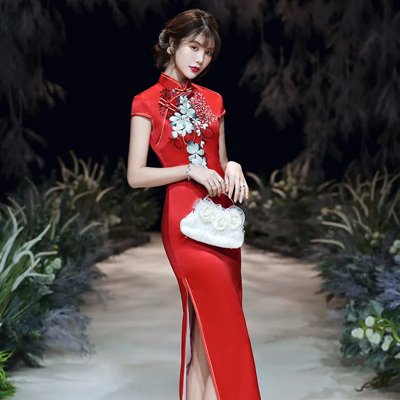 Veľkosť Plus 5XL 2020 Nové Červené Rayon Cheongsam Čínske Tradičné Šaty Klasické Ženy Qipao Elegantný Krátky Rukáv Novinka Dlhé Šaty